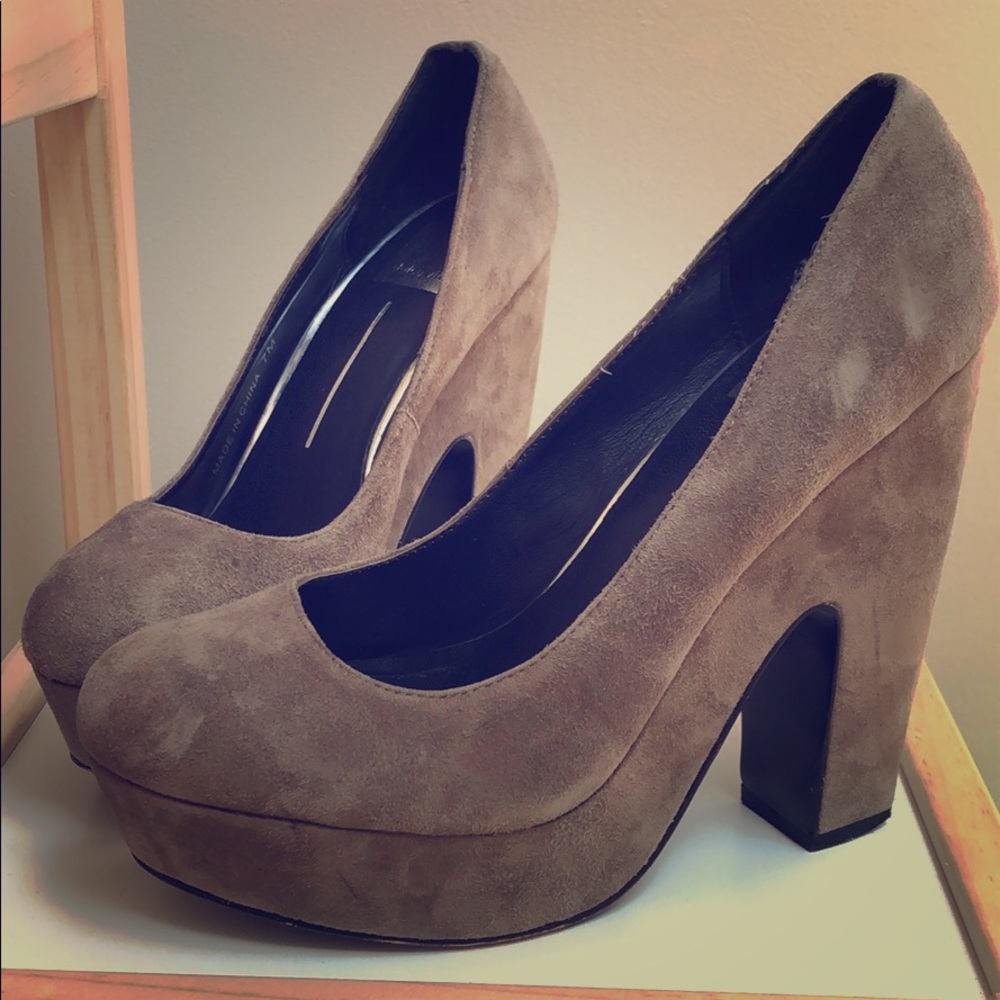 Dolce Vita Grey Platform Pumps
